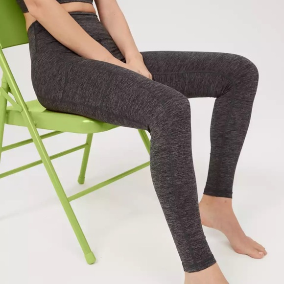 OFFLINE aerie the hugger high waisted pocket leggings - Picture 1 of 14
